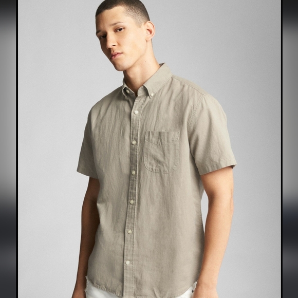GAP Other - GAP Men's Made with Linen Short Sleeve Shirt XL